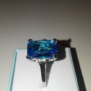 925 Silver blue topaz ring size 10 new